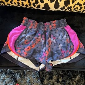 Rare Lululemon shorts size 4